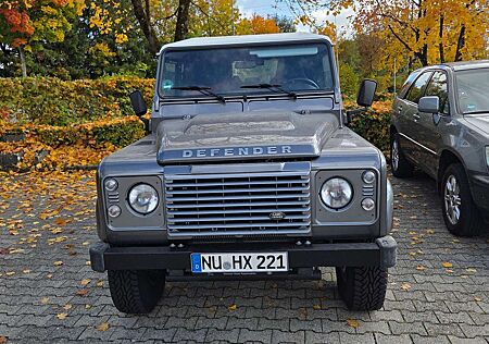 Land Rover Defender 110 DPF Station Wagon SE