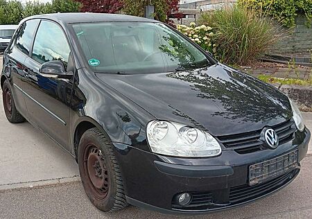 VW Golf Volkswagen V Lim. Trendline