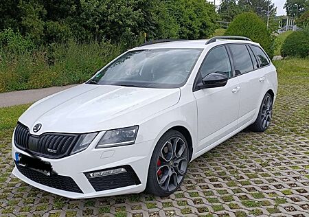 Skoda Octavia Combi 2.0 TDI 4x4 DSG RS