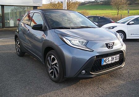 Toyota Aygo X S-CVT Air Team D