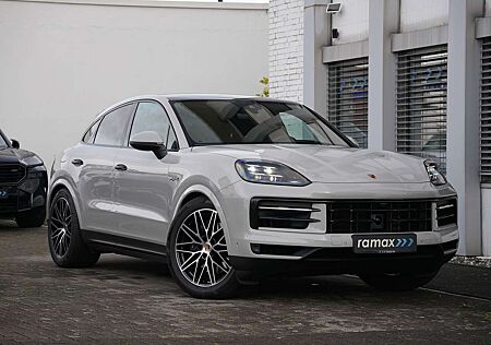Porsche Cayenne E-Hybrid Coupé ACC-LUFTF.-PANO-HD-AHK-HUD-BOSE