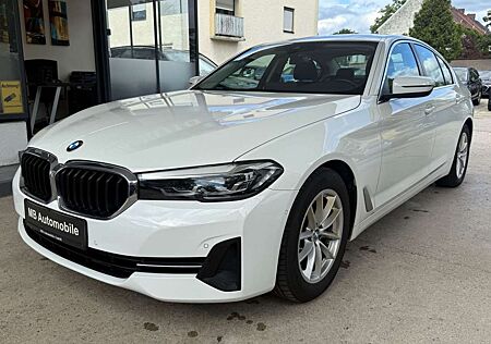 BMW 520 d Lim. Aut. *LED*KAMERA*GLASDACH*