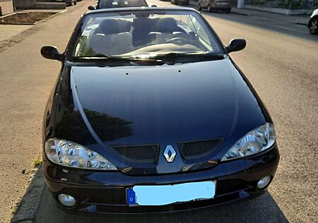 Renault Megane Cabrio 1.6 16V - Joungtimer TüV Neu