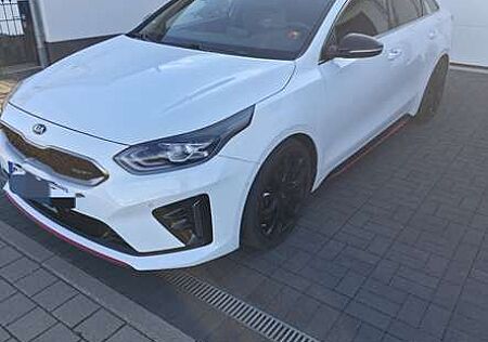 Kia Pro_ceed ProCeed / pro_cee'd 1.6 T-GDI DCT7 OPF GT
