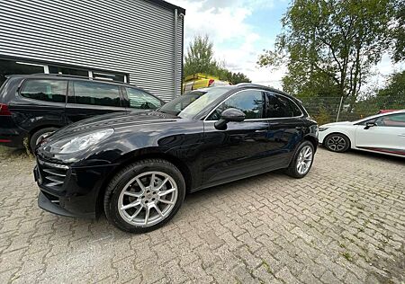 Porsche Macan S Diesel u-frei Scheckheft Leder Pano Luft 20"