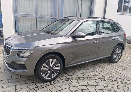 Skoda Kamiq Selection 130J/5J Garantie / AHK