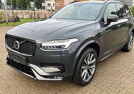 Volvo XC 90 XC90 R Design AWD* neue Motor+Turbo von *