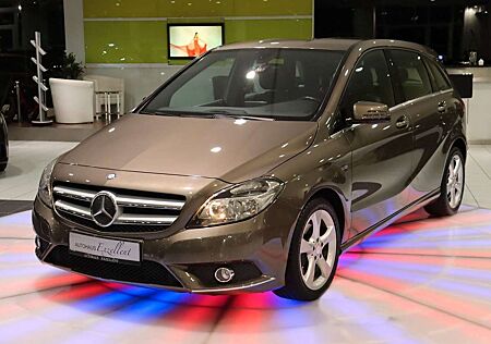 Mercedes-Benz B 180 Automatik *ALU*NAVI*PDC*SHZ*LEDER*TEMPOMAT