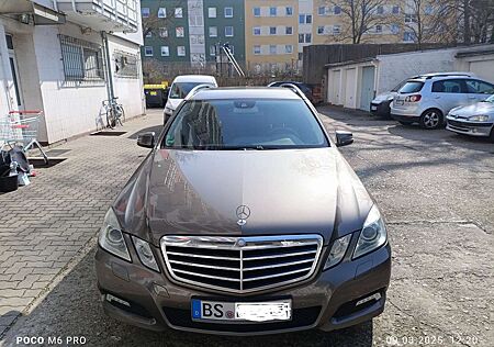 Mercedes-Benz E 220 T CDI DPF BlueEFFICIENCY Automatik Avantgarde