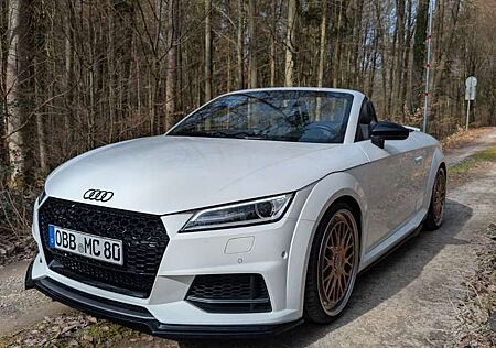 Audi TT TTS Roadster Cabrio 2.0 TFSI quattro