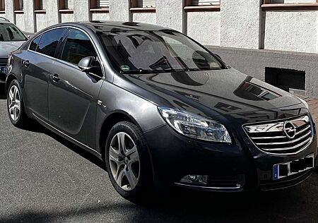 Opel Insignia +2.0+CDTI+ecoflex+Design+Edition