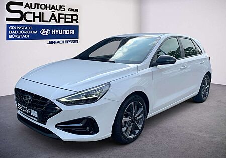 Hyundai i30 1.0 T-GDI Connect & Go Navi LED