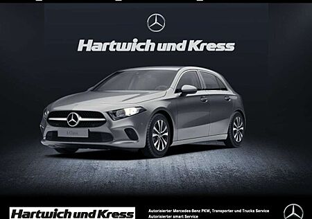Mercedes-Benz A 200 Progressive+MBUX+Park-Assistent+Winterräder
