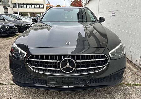 Mercedes-Benz E 300 de 4Matic GSD 360-Kamera Multibeam