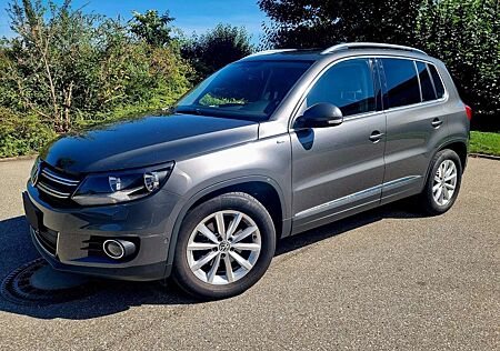 VW Tiguan Volkswagen 1.4 TSI BMT CUP Sport & Style PANO/NAVI/AHK