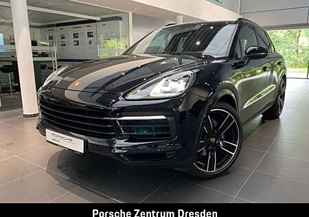 Porsche Cayenne .