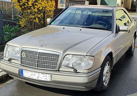 Mercedes-Benz E 320 E-Klasse C