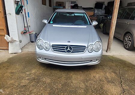 Mercedes-Benz CLK 200 Coupe Kompressor Avantgarde