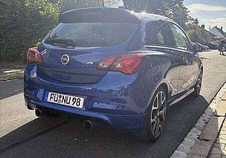 Opel Corsa 1.6 Turbo OPC