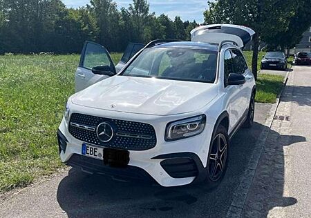 Mercedes-Benz GLB 250 250 8G-DCT AMG Line