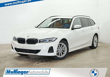 BMW 330 e T SportS. HUD ACC PanoDach.SurView.HiFi AHK