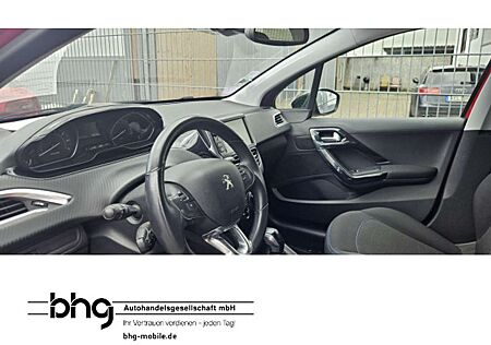 Peugeot 208 PureTech 82 Signature AudioRCC Arkamys Mirro