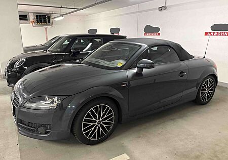 Audi TT Roadster 2.0 TFSI