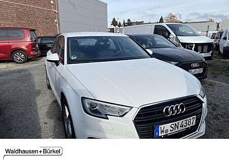 Audi A3 Limousine 35 TFSI S-tronic basis Klima Xenon Navi