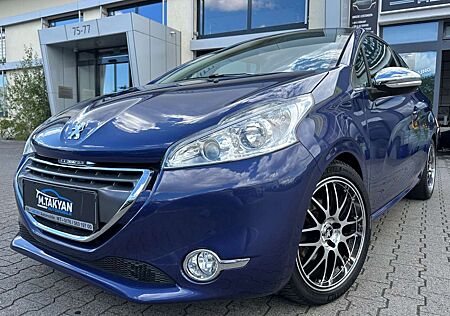 Peugeot 208 Allure*1.Hand*100 tkm*neue Wartung*