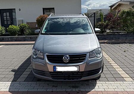 VW Touran Volkswagen 2.0 TDI Freestyle