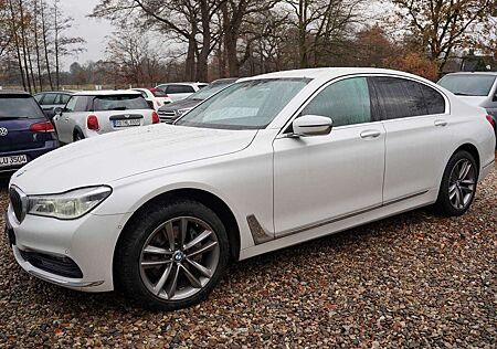 BMW 730 d - NaviProf-LED-Kamera-Luft-Keyless