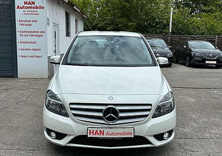 Mercedes-Benz B 180 B -Klasse /Navi/SHZ/PDC
