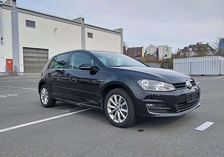 VW Golf Volkswagen 1.2 TSI BlueMotion Technology DSG Comfortline Loun