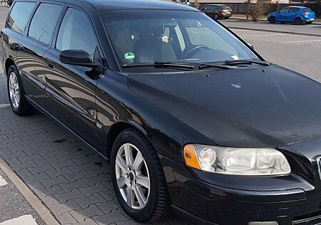 Volvo V70 2.4 D DPF Aut. Kinetic