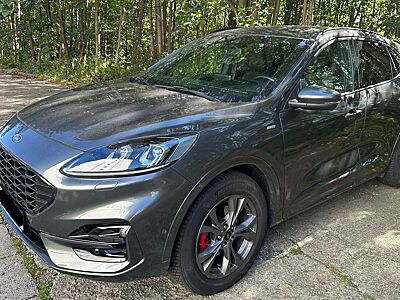 Ford Kuga ST-LineX 2.0 4x4 LED AHK HeadUp Kamera Navi