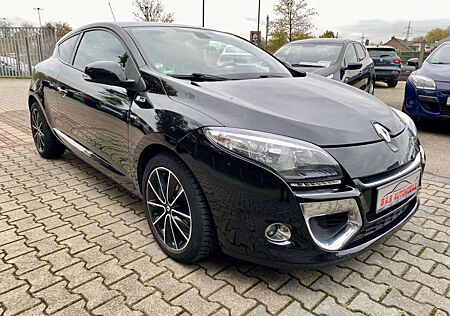 Renault Megane III Coupe BOSE Edition/Steuerkette Neu