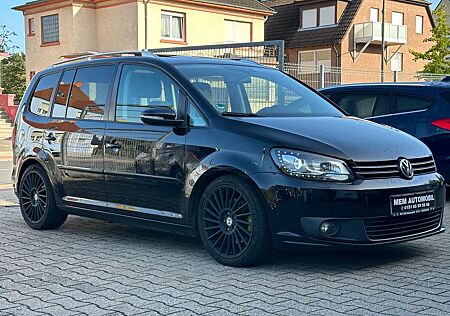 VW Touran Volkswagen Cup 2,0 TDI Pano"SHD"Navi"1.Hand"Schekh"Bi-Xenon