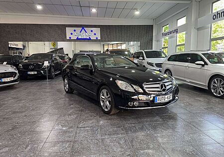 Mercedes-Benz E 200 CGI Coupe*BlEff.*Elegance*1.Hand*PDC*Leder