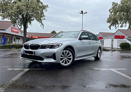 BMW 320d 320 Touring Aut.Advantage