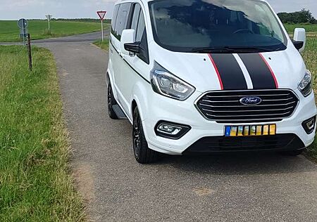 Ford Tourneo Custom 320 L1H1 VA Sport