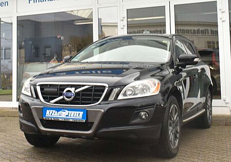 Volvo XC 60 XC60 XC60 Momentum AWD AHK 8 x Räder ACC Totw.