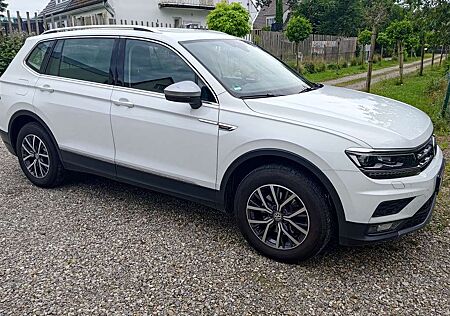 VW Tiguan Allspace Volkswagen 2.0 TDI SCR 4Motion DSG Comfortlin