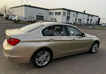 BMW 328i 328 xDrive Aut. Luxury Line F30 Facelift