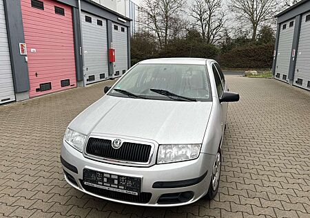 Skoda Fabia Cool Edition/Klimaanlage/AHK/TÜV+Service Neu