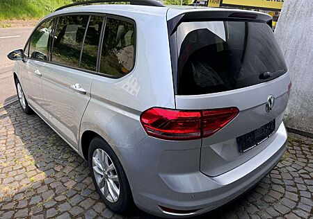 VW Touran Volkswagen 1.6 Tdi Comfortline BMT/Start-Stopp