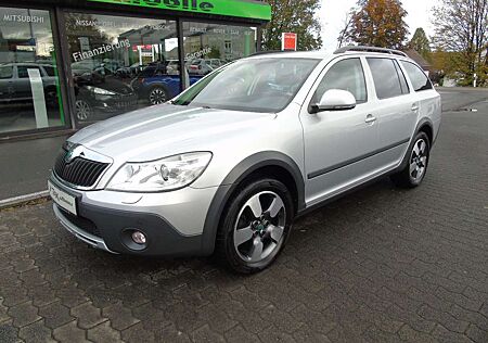 Skoda Octavia Combi Scout DSG 4X4 2.0 TDI *NAVI*XENON*