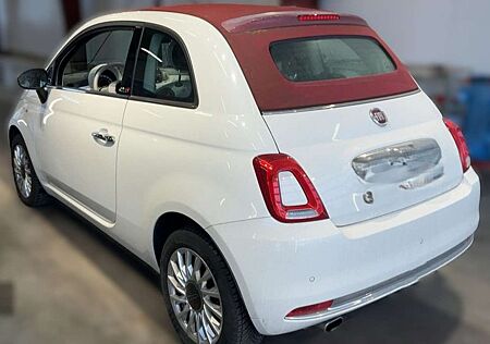 Fiat 500 Cabrio / rote Dach /