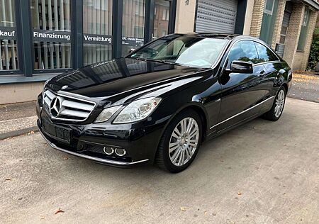 Mercedes-Benz E 220 CDI Coupe Automatik