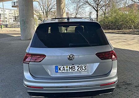VW Tiguan Allspace Volkswagen Highline 4Motion