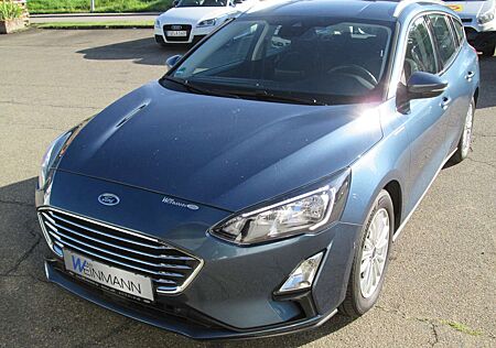 Ford Focus Titanium,NAVI,KLIMA,EINPARKASSI.WINTER,AHK.....